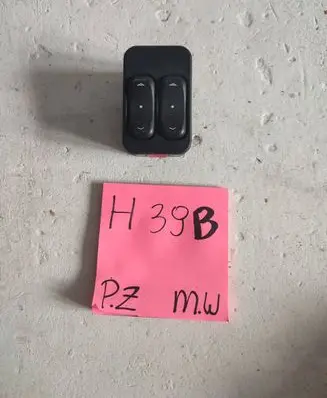 Opel Corsa C Electric window control switch 24409205