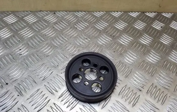 Volvo S80 Power steering pump pulley 30731821