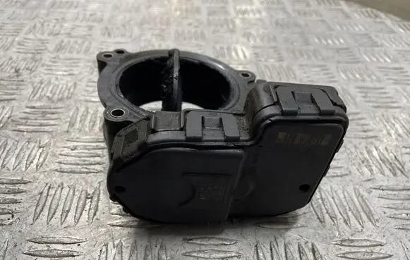 Mercedes-Benz E W212 Throttle valve A6510900170