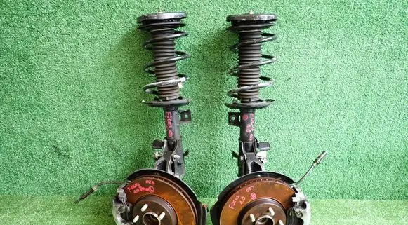 Ford Focus Front wheel hub spindle knuckle 