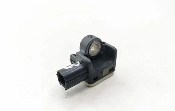 Ford Focus Airbag deployment crash/impact sensor AM5T14B342AA 110715205
