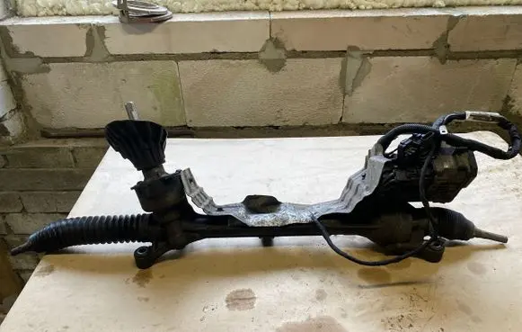 Volvo V40 Steering rack 31429606 150327N36060473 A0041036