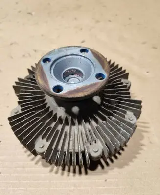 Toyota Hilux (AN10, AN20, AN30) Viscous fan clutch 