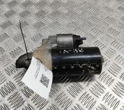 Mercedes-Benz Vito Viano W639 Starter motor A0009062302 0001139408