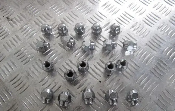 KIA Sportage Nuts/bolts NAKRETKIKOMPLSPOTG