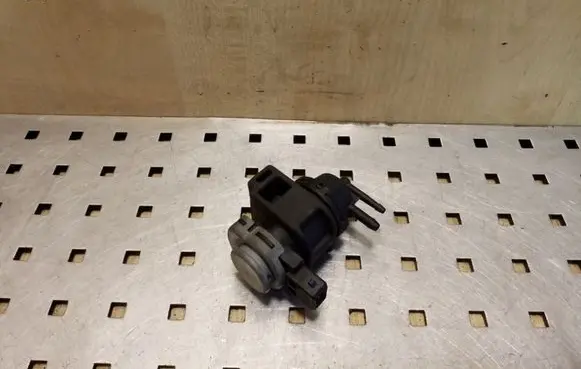 Nissan X-Trail T31 Air pressure sensor 8200575400