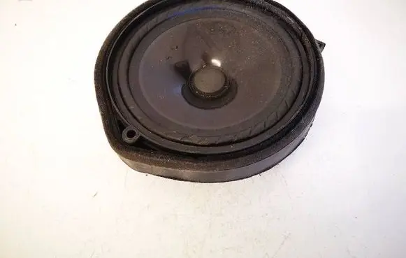 Honda CR-V Front door speaker F16137A