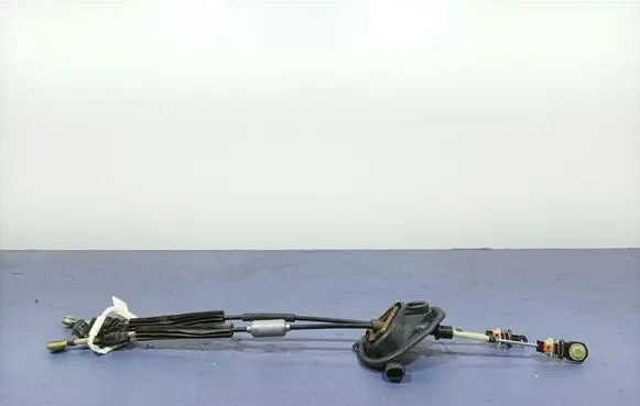 Peugeot 208 II Air flap cable
