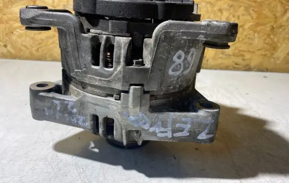 Opel Zafira A Generator/alternator CA150TIR 222366
