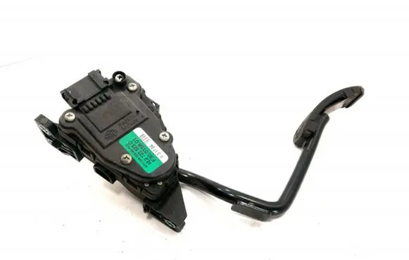 Audi A8 S8 D3 4E Accelerator throttle pedal 4E2723523C