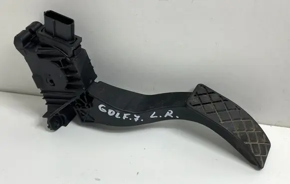 Volkswagen Golf VII Accelerator throttle pedal 5Q1723503F