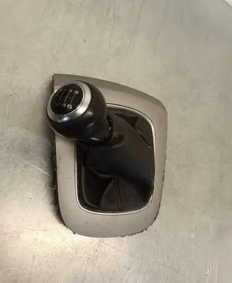 Audi Q3 8U Gear lever shifter trim leather/knob 8U0864261P