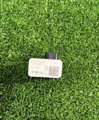 Porsche Macan (95B) Airbag deployment crash/impact sensor 95B907508 10171102413