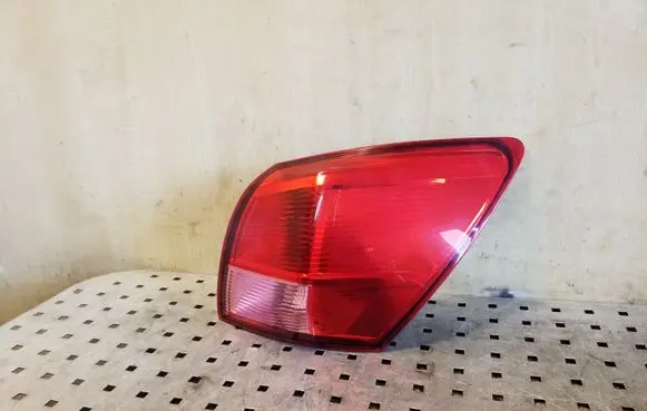 Nissan Qashqai Rear/tail lights