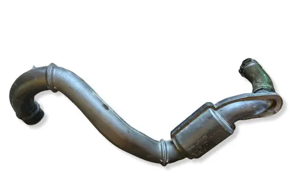 Opel Vivaro Intercooler hose/pipe 8200760909 93861385 071650M