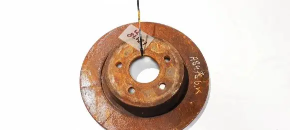 Volvo V50 Rear brake disc neventiliuojamas