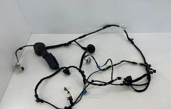 BMW i3 Front door wiring loom 9391851