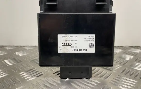 Audi A7 S7 4G Voltage converter inverter 8K0959663F
