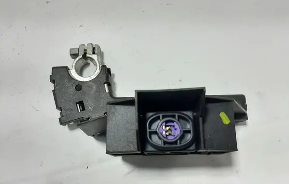 Audi A6 Allroad C7 Battery relay fuse 8J0915459 4F0915519