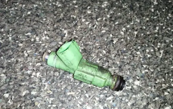 Fuel injectors set