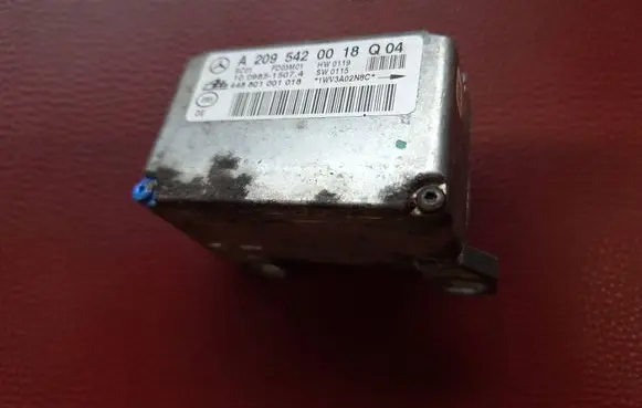 Mercedes-Benz C W203 ESP acceleration yaw rate sensor A2095420018 10098515074 448801001018