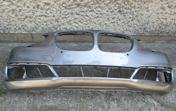 BMW 5 GT F07 Front bumper 7332837
