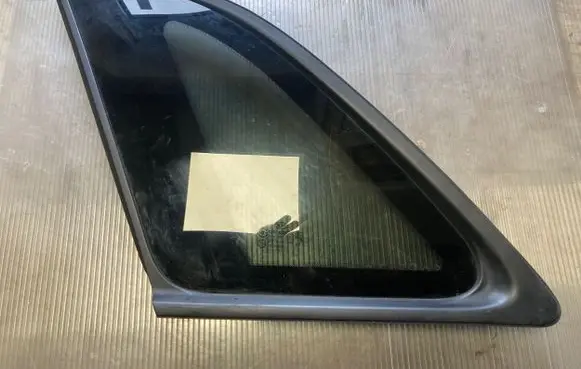 KIA Sorento Rear side window 878102P100