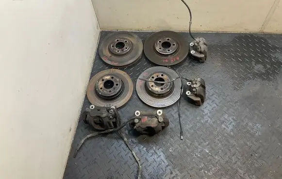 BMW X5 E70 Brake discs and calipers set
