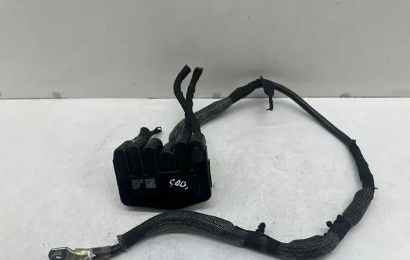 Volkswagen Caddy Positive wiring loom 5WA937548