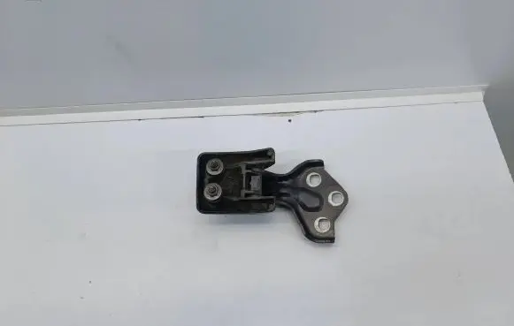 Citroen Jumpy Rear door lower hinge 9820017880 778211