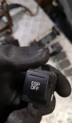 ESP (stability program) switch