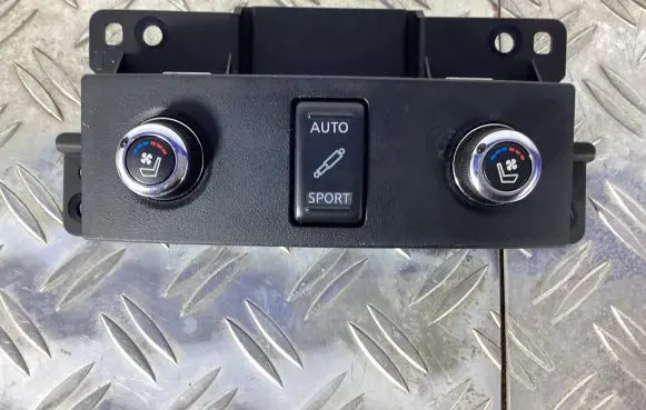 Infiniti FX Seat heating switch 969881CY4A 969241CY4A