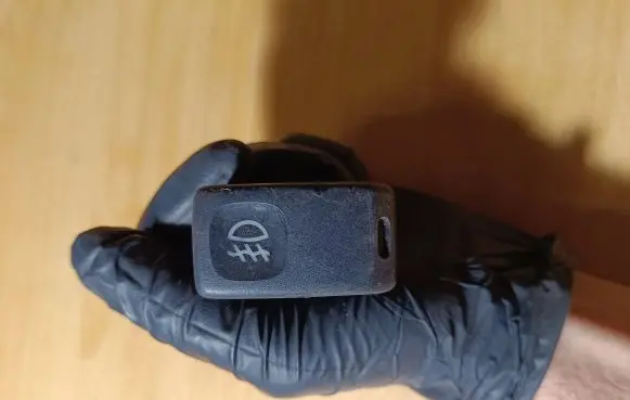 Volkswagen Golf III Fog light switch 191941535B