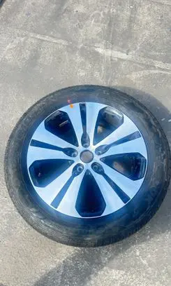 KIA Sportage R18 alloy rim 529103U350