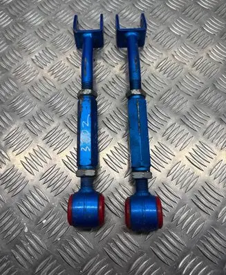 Nissan 350Z Rear upper control arm/wishbone 