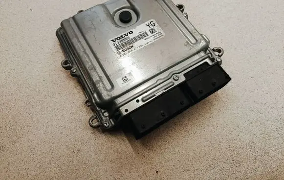 Volvo V40 Engine control unit/module 31336983 0281018414 1039S50509