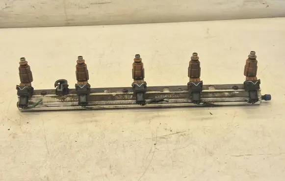 Volvo XC90 Fuel injector 9186340 0280155831