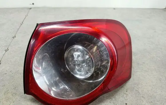 Volkswagen PASSAT B6 Rear/tail lights 3C9945096