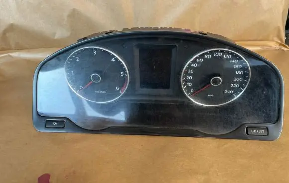 Volkswagen Transporter - Caravelle T5 Speedometer (instrument cluster) 7E0920860C VDD02416 1019010680