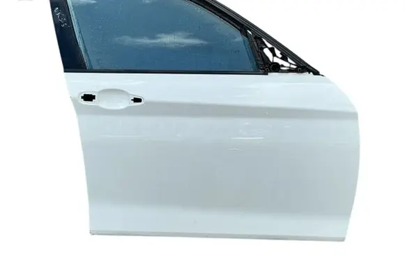 Volvo S40 Front door