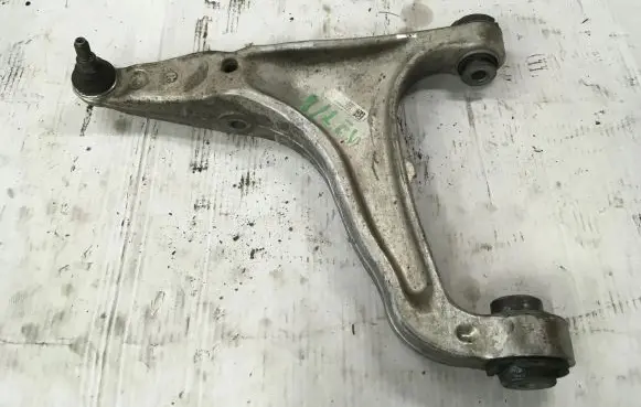 Maserati Levante Front lower control arm/wishbone 06701063620