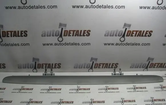 Mercedes-Benz E W210 Tailgate trim A2107400040