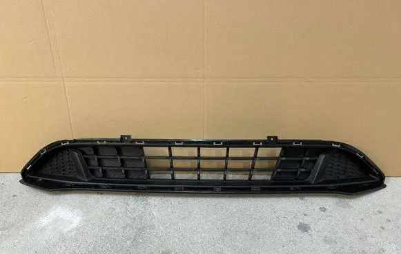 Hyundai i10 Front bumper lower grill 86531K7000