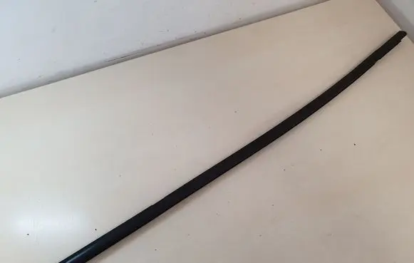 Skoda Kodiaq Front door glass trim molding 565839477