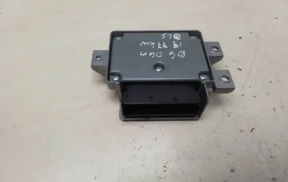 Volkswagen PASSAT B6 Hand brake control module 3C0907801B 15658301B