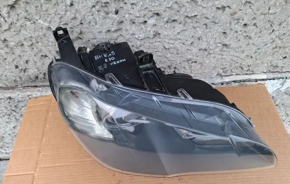 BMW X5 E70 Headlight/headlamp 
