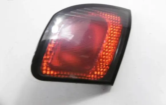Nissan Primera Rear/tail lights 265509F620