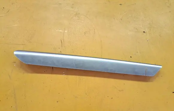 Mercedes-Benz E W212 Centre console side trim front A2126907982