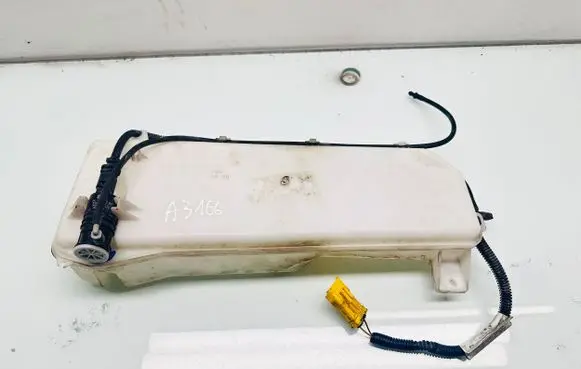 Citroen Jumpy Windshield washer fluid reservoir/tank 9809803680 A2C96222700 A2C96223200