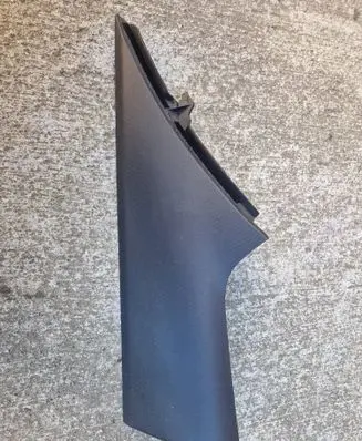 Chevrolet Camaro (C) pillar trim 92247816